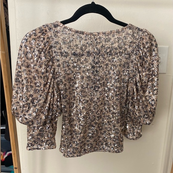 NWT! Sequin Crop Top - Picture 3 of 5